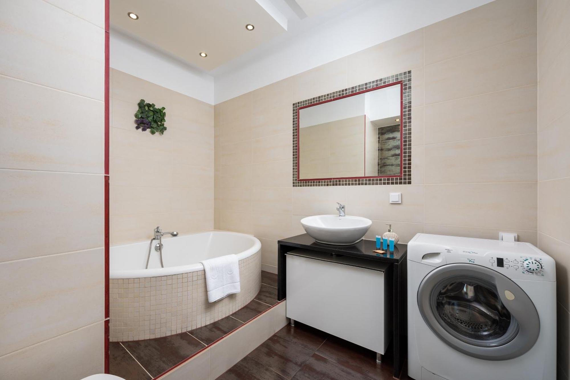 Ochota Deluxe Apartment Варшава Экстерьер фото